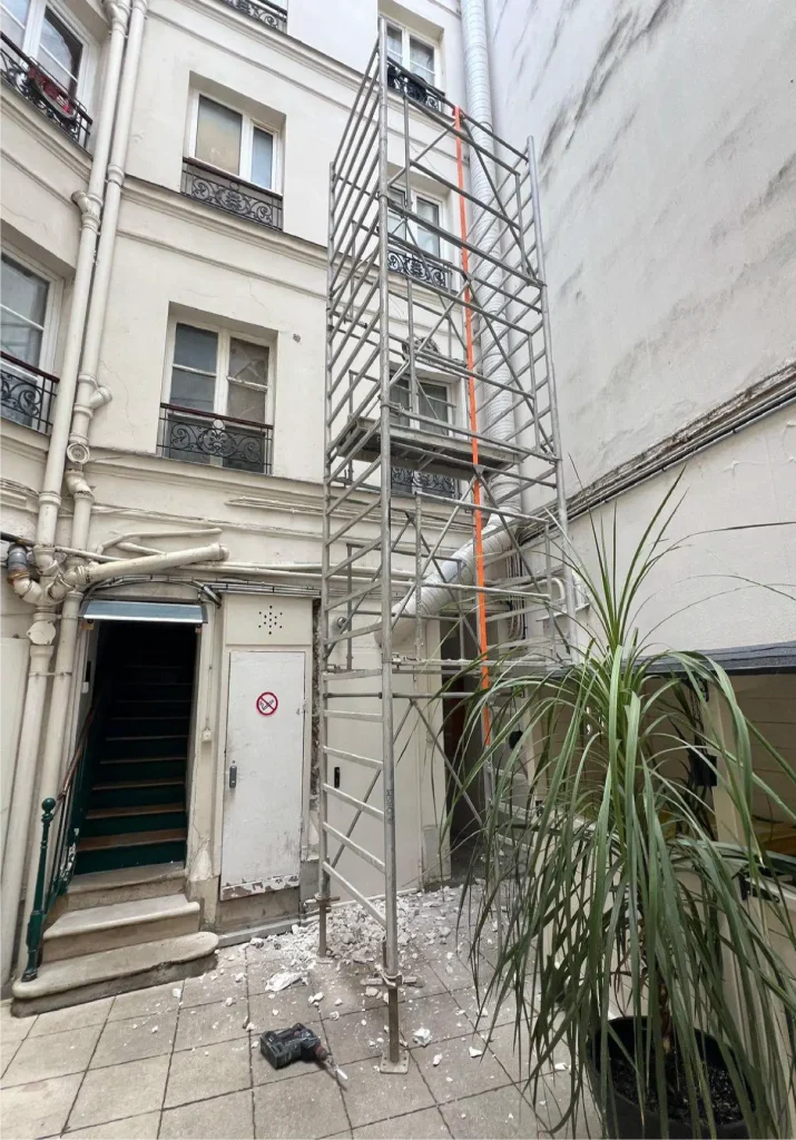 PARIS 10