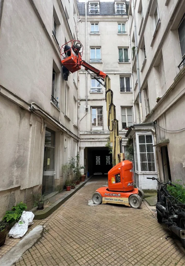PARIS 10